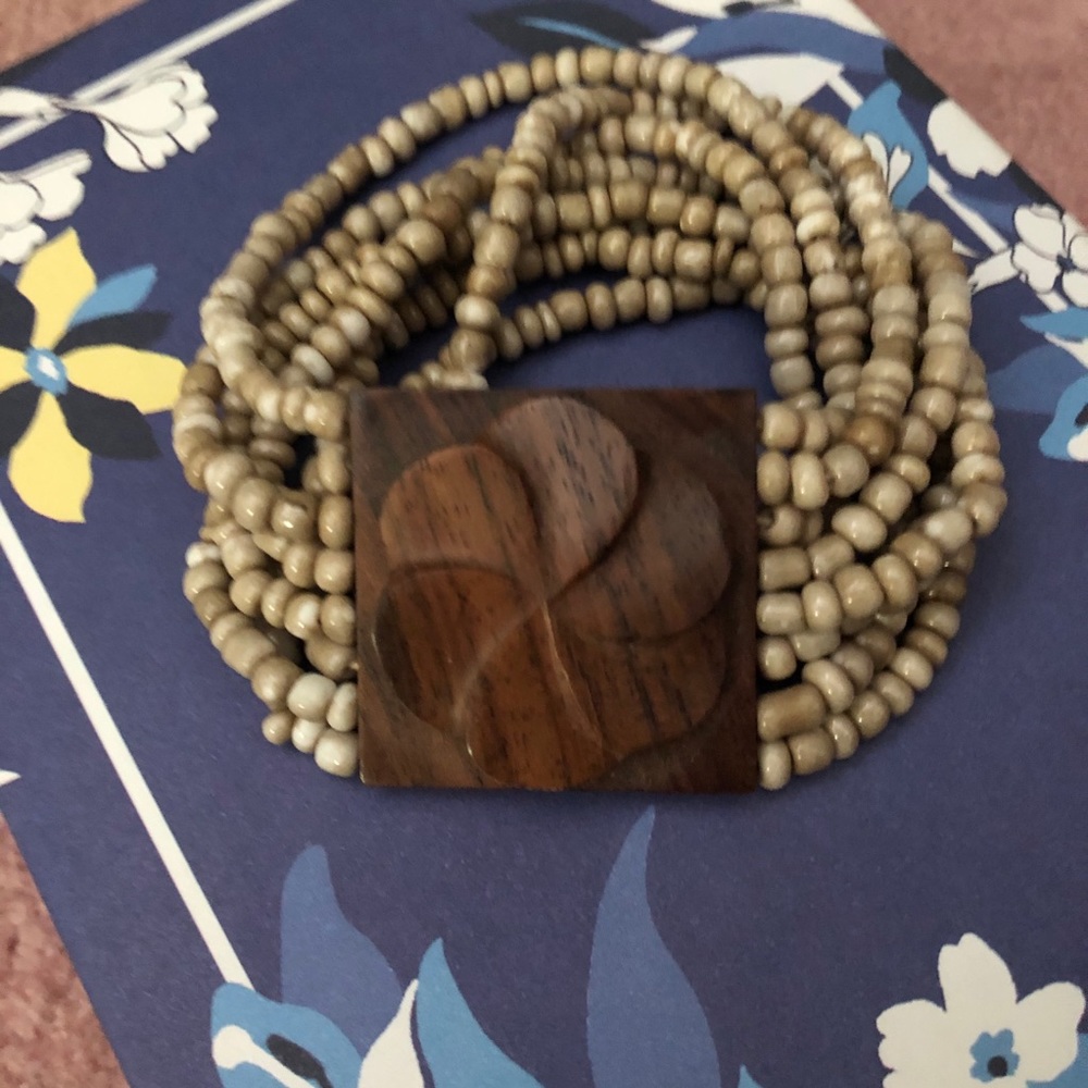Beaded bracelet